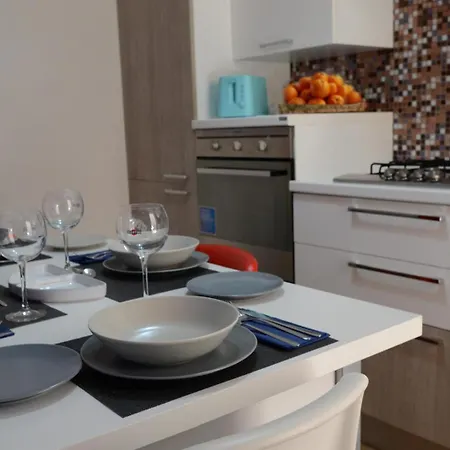 G&b Naxos Daire