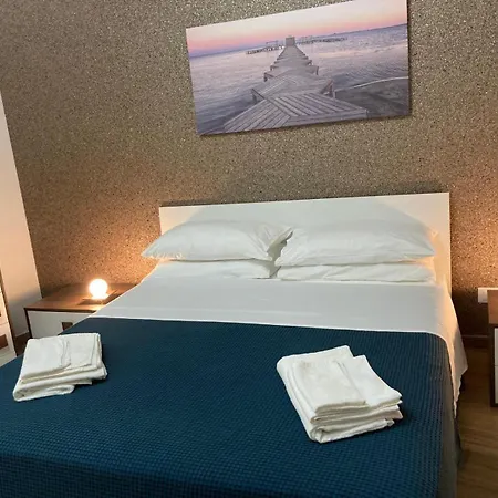 G&b Naxos * 贾迪尼-纳克索斯